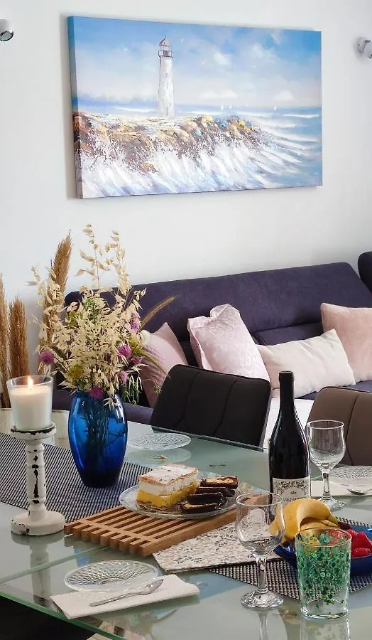 Villa White Rose Kastela