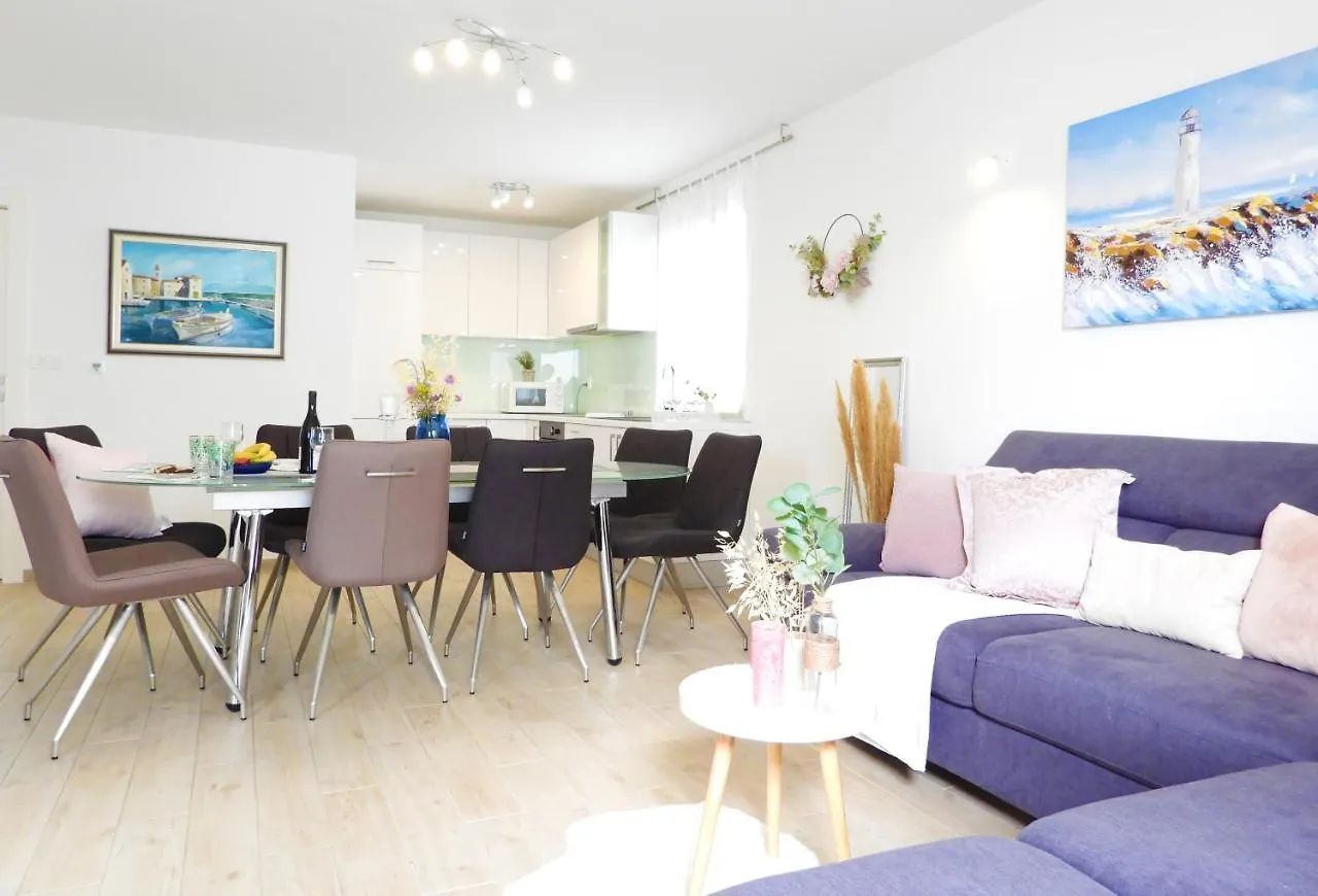 Villa White Rose Kastela Croatia